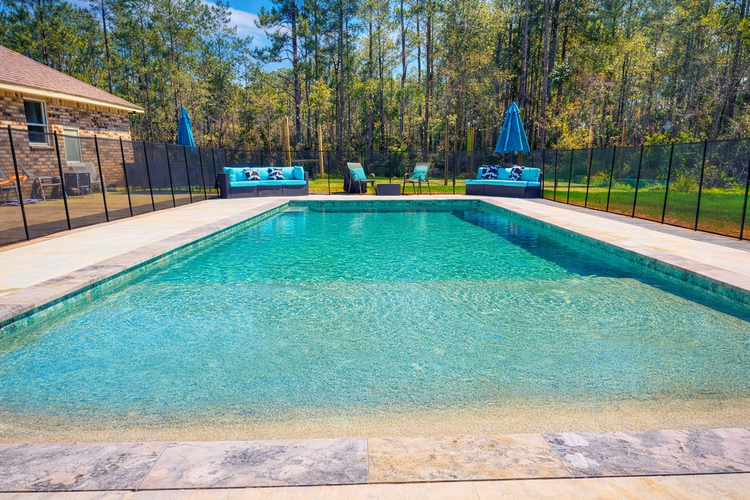 Pool with Beach Entry